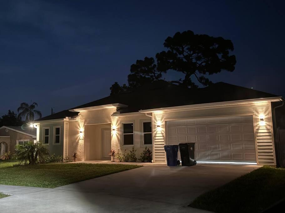 Brand New Tampa Oasis With Private Jacuzzi Retreat Villa Lutz Exterior photo